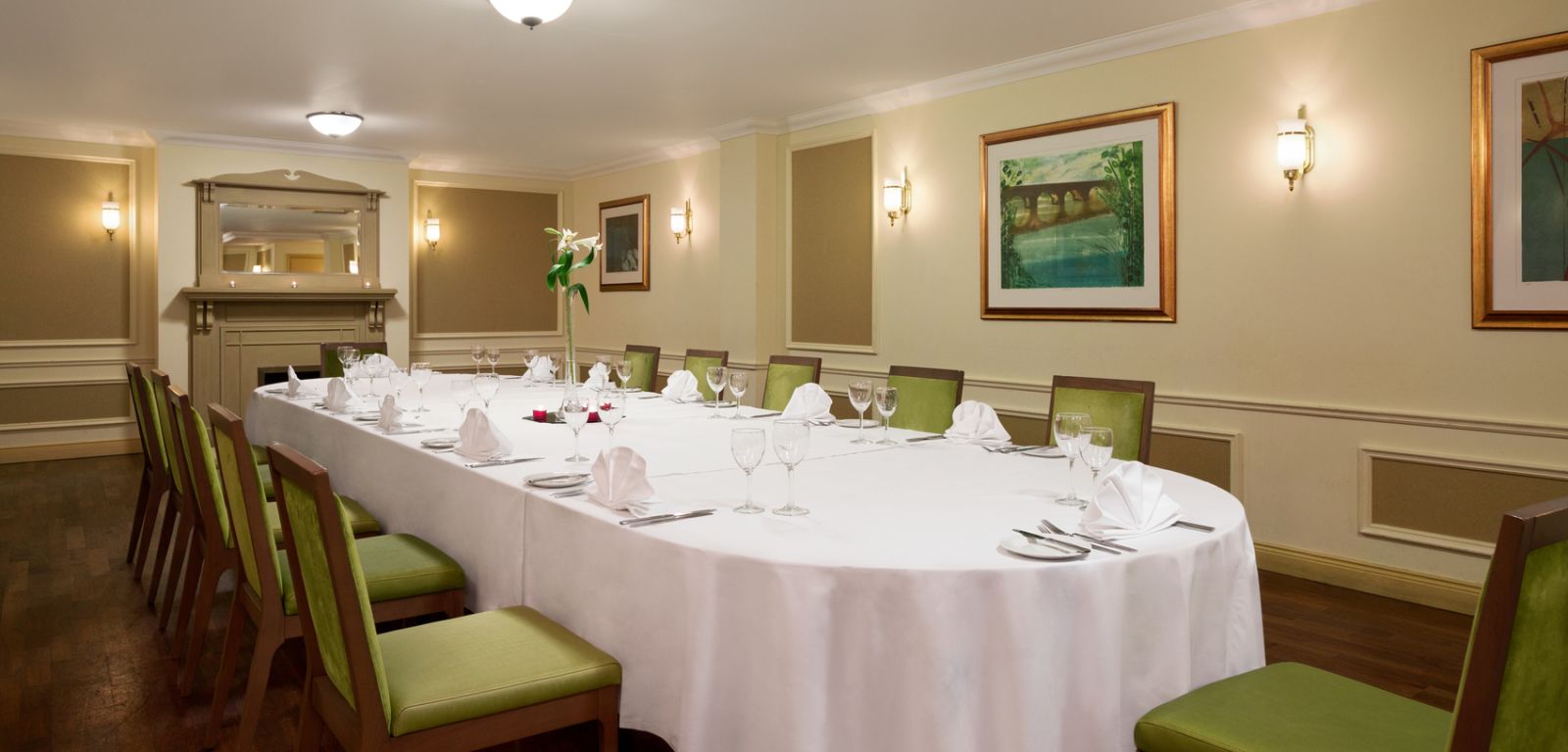 Crowne Plaza private dining venue