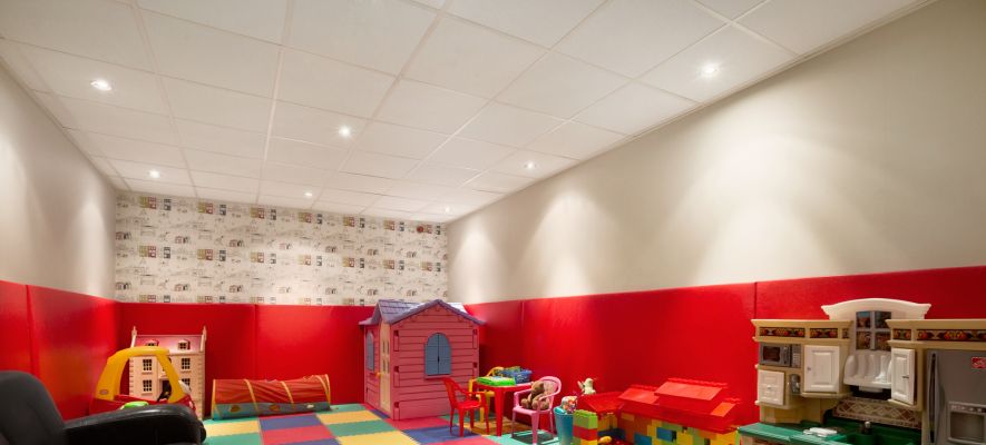 CHILDRENS PLAY ROOM